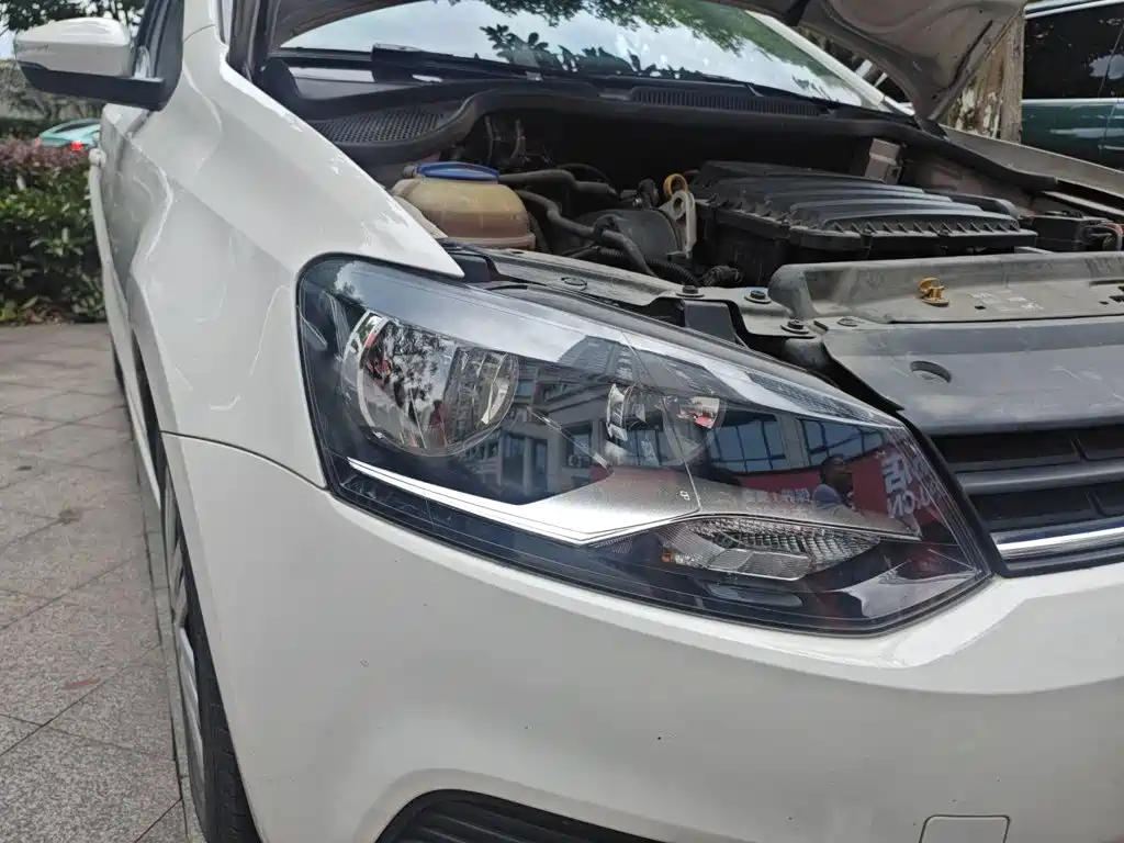 Volkswagen Polo — миниатюра 7