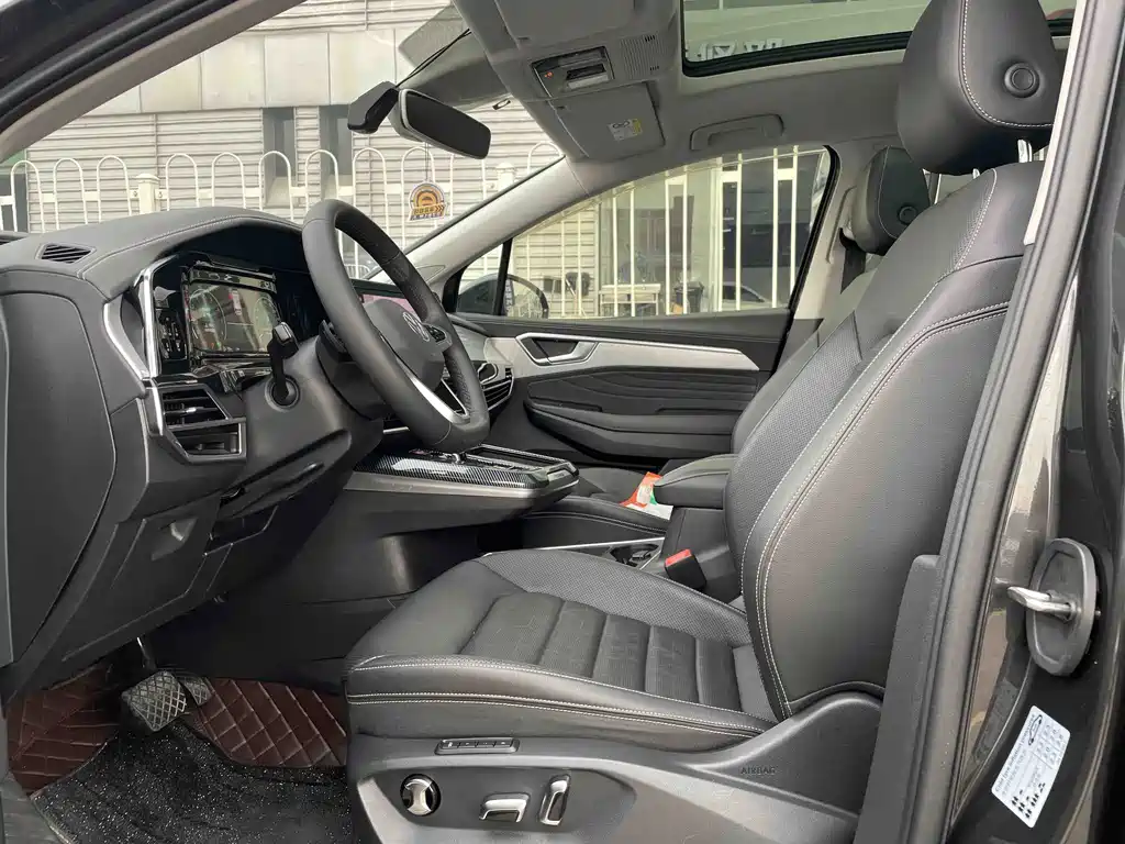 Volkswagen Talagon — миниатюра 6