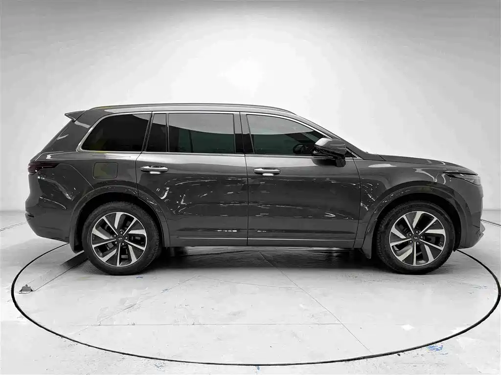 Li Auto Li ONE — миниатюра 17