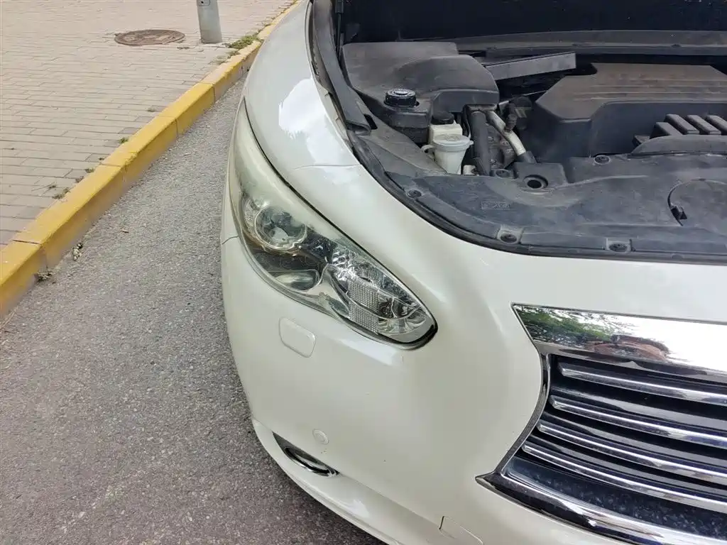 Infiniti QX60 2014 2.5 S/C Hybrid
