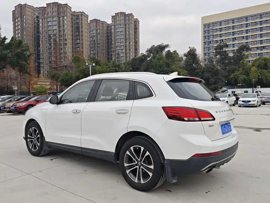 BORGWARD BAOWO BX7