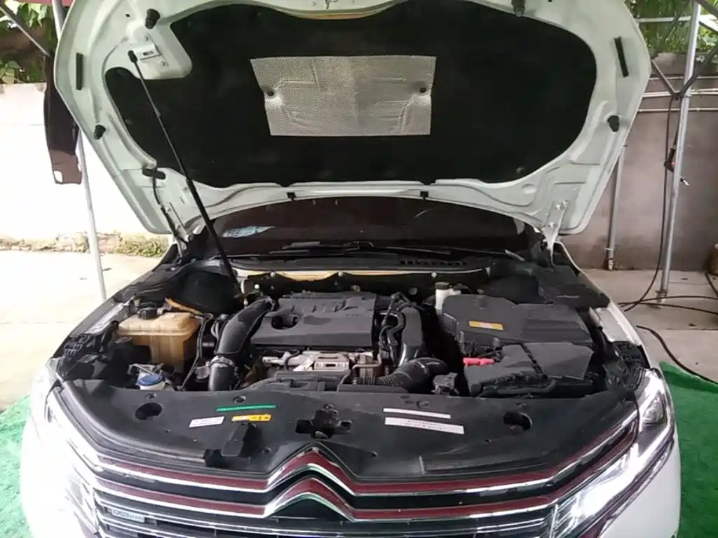 Citroen C6 — миниатюра 20