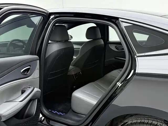 BYD Seal 07 DM-i — миниатюра 14