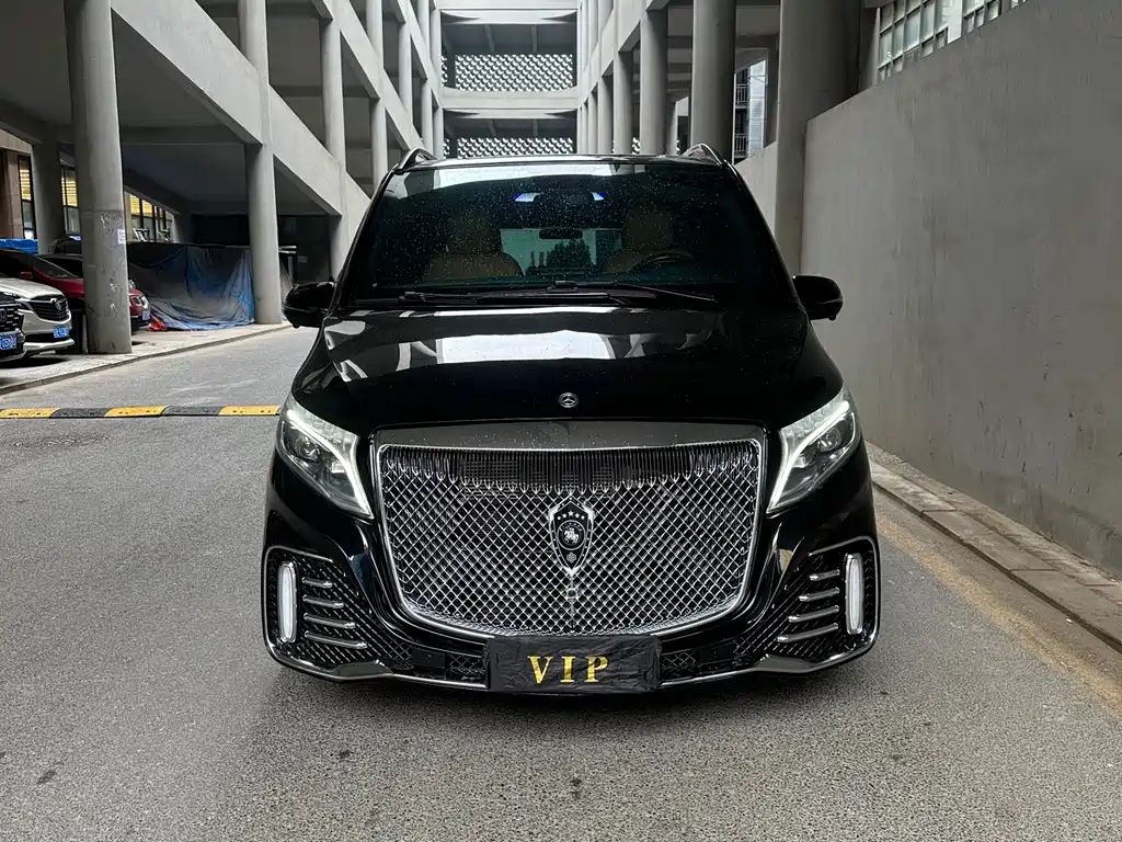 Mercedes-Benz V-Class (Import)