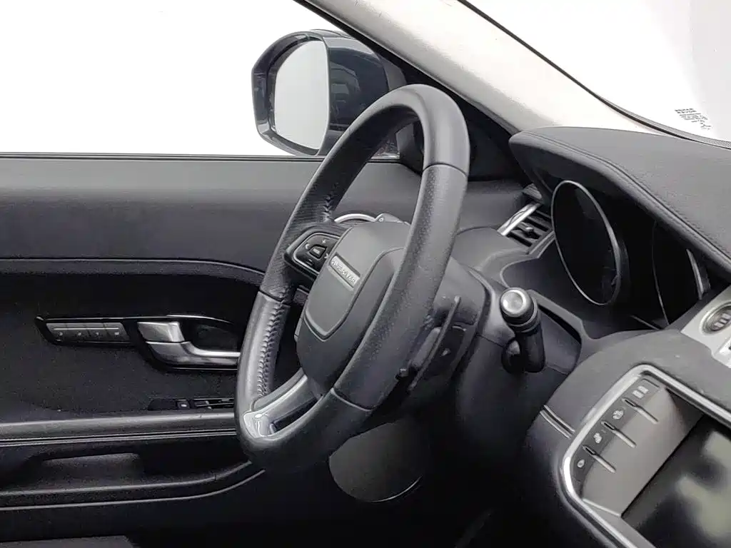 Land Rover Evoque (Import) — миниатюра 22