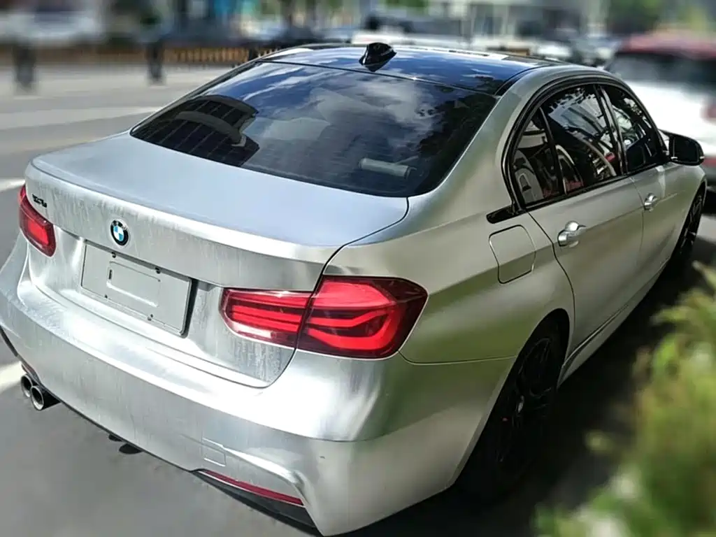 BMW 3 Series — миниатюра 6