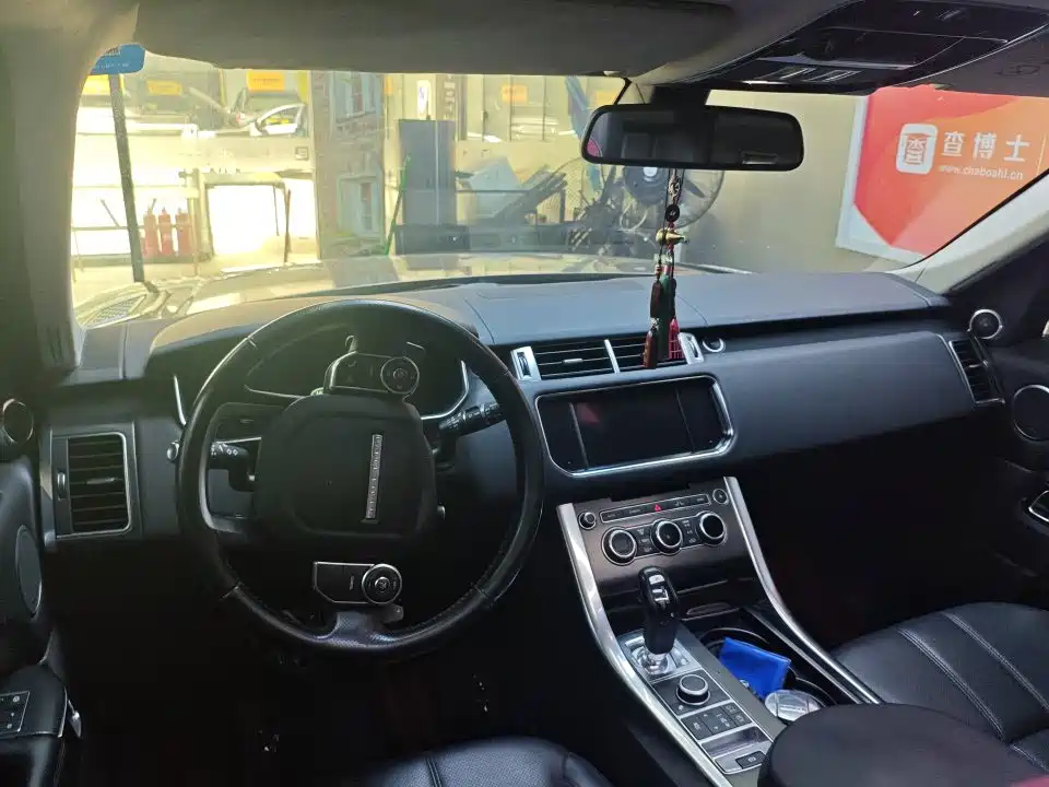 Land Rover Sport — миниатюра 9