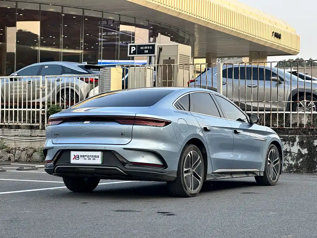 BYD Han — миниатюра 3