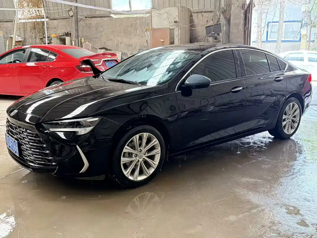 Buick Regal 2025