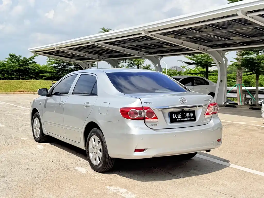 Toyota Corolla 2011 1.6L AT GL