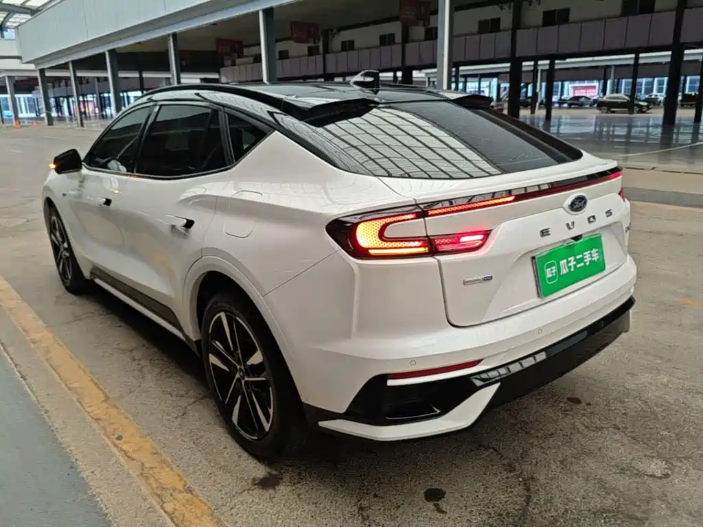 Ford Evos — миниатюра 5