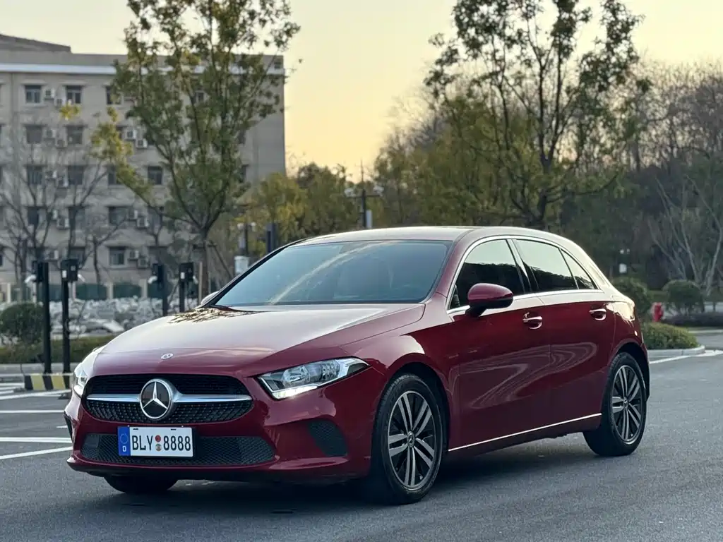 MERCEDES-BENZ A CLASS