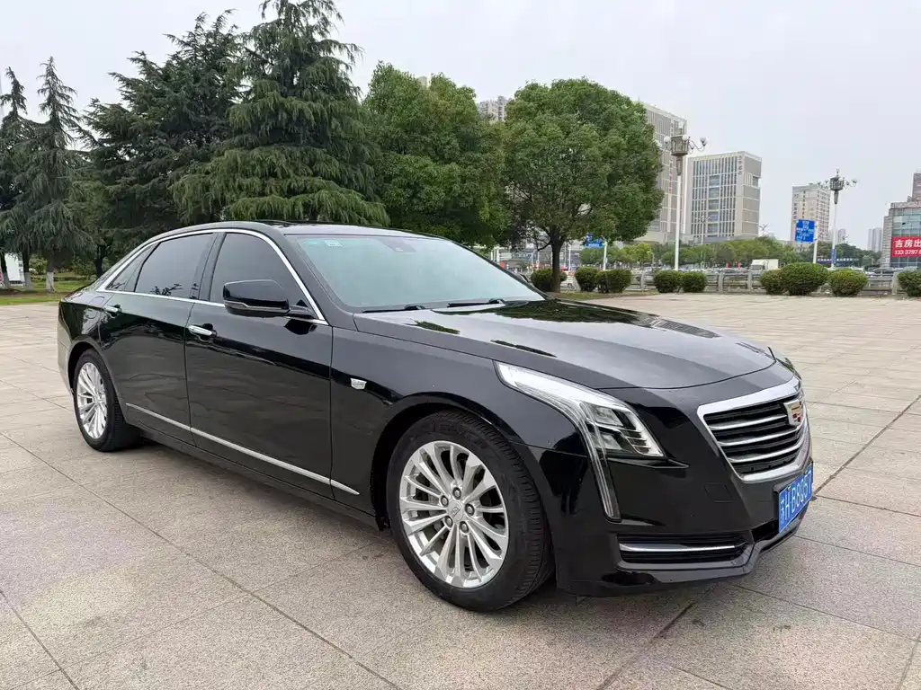 Cadillac CT6 28T Luxury Type, фото 2