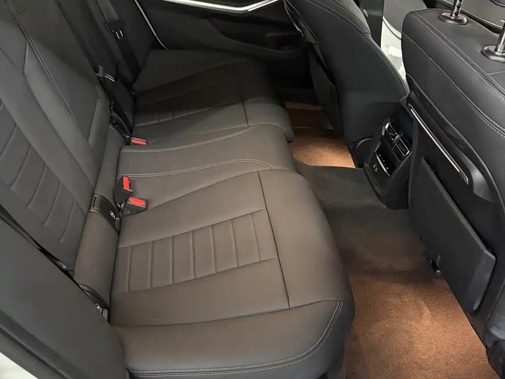 BMW 3 Series — миниатюра 9