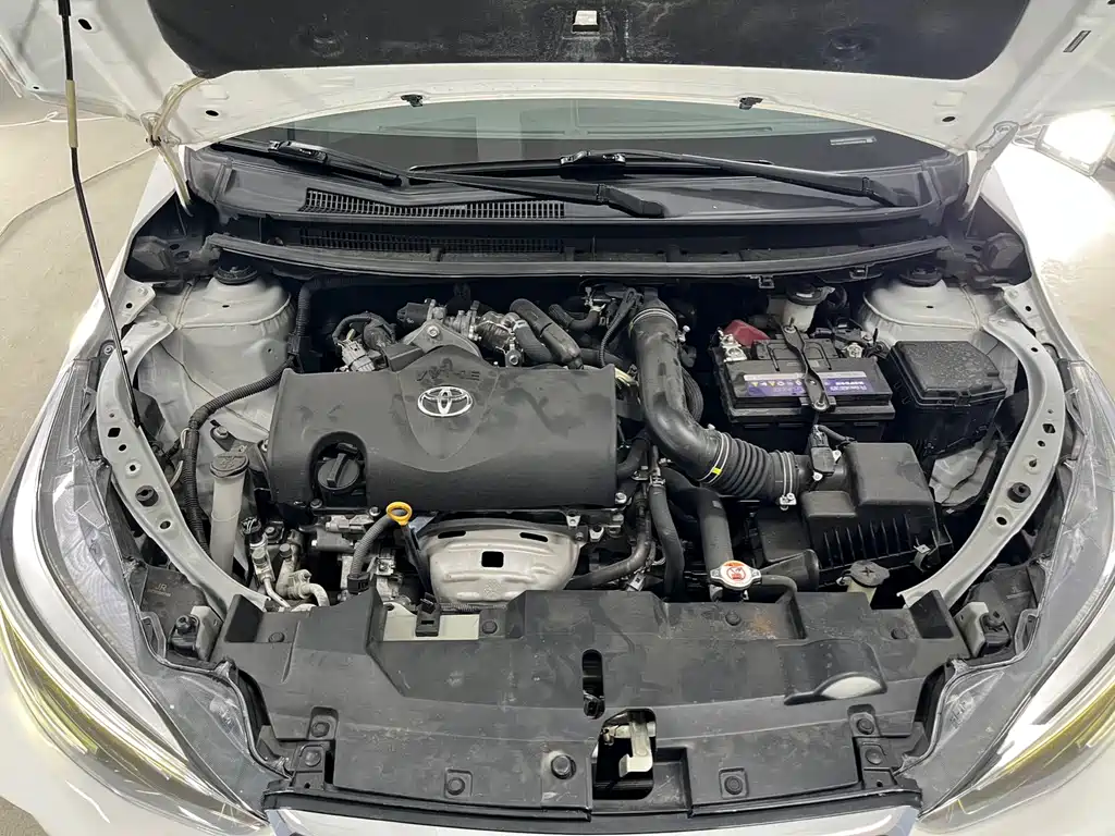 TOYOTA YARIS L ZHIXUAN