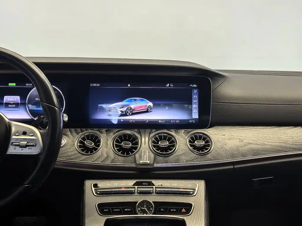 Mercedes-Benz CLS — миниатюра 16