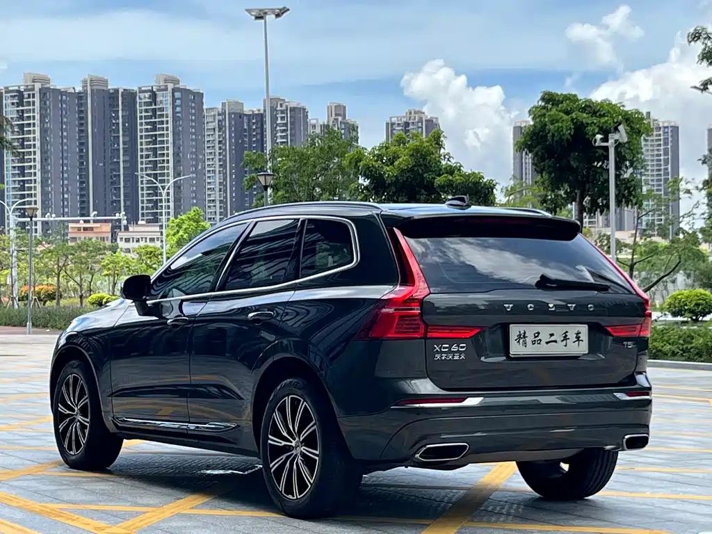 Volvo XC60 2021 T5 Luxury