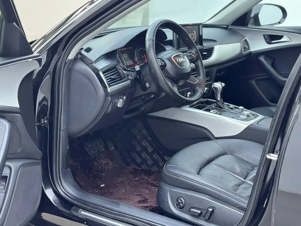 Audi A6L 2014 TFSI Comfort