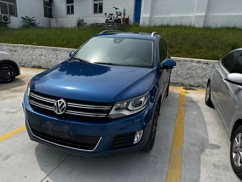 Volkswagen Tiguan 2013 2.0TSI AT Flagship