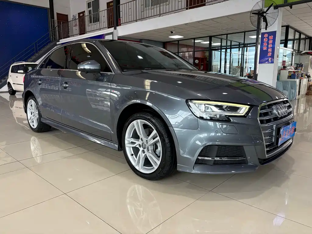 Audi A3 — миниатюра 3