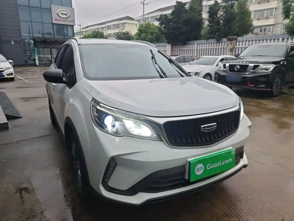 Geely Vision X3 — миниатюра 4