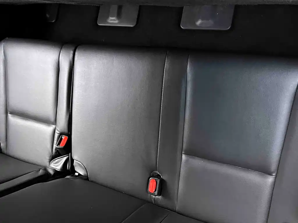 Toyota Highlander — миниатюра 17