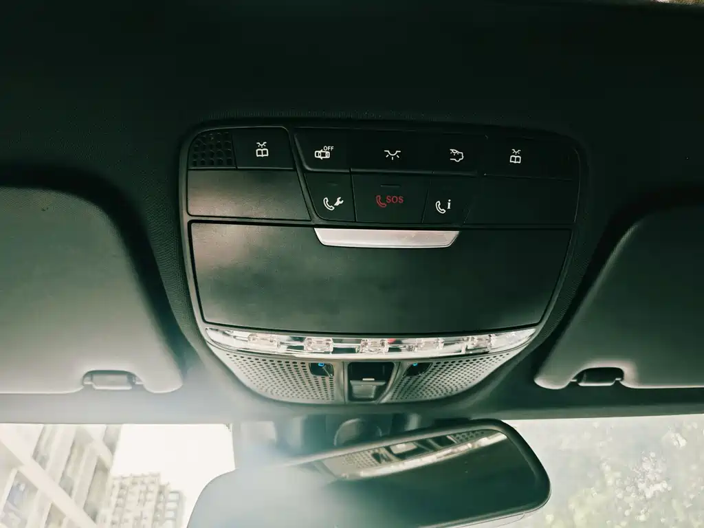 Mercedes-Benz C-Class — миниатюра 15