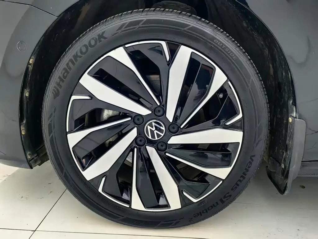 Volkswagen Passat — миниатюра 14