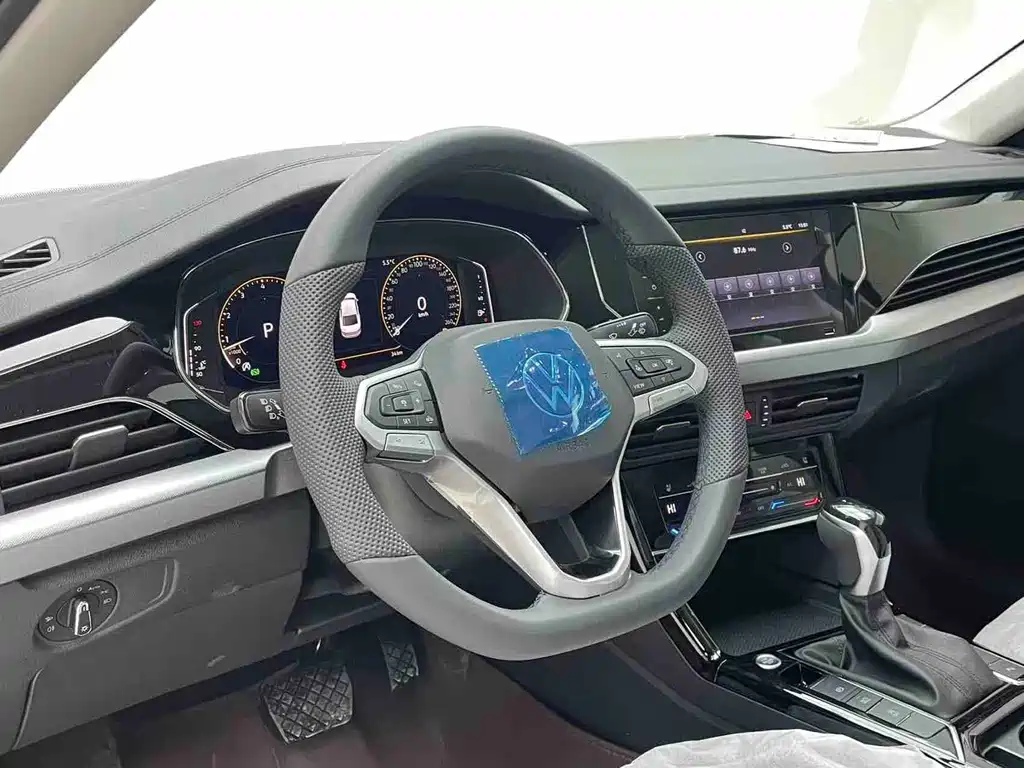 Volkswagen Passat — миниатюра 12