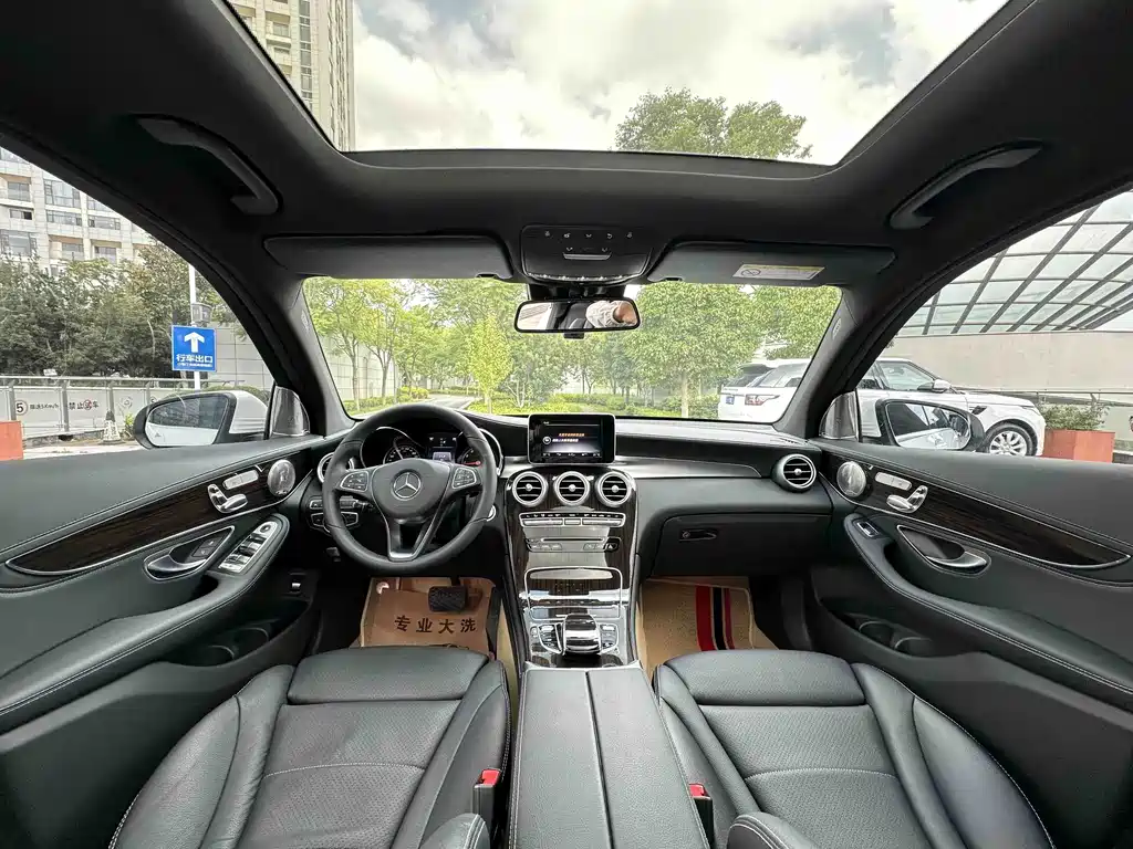 Mercedes-Benz GLC — миниатюра 11