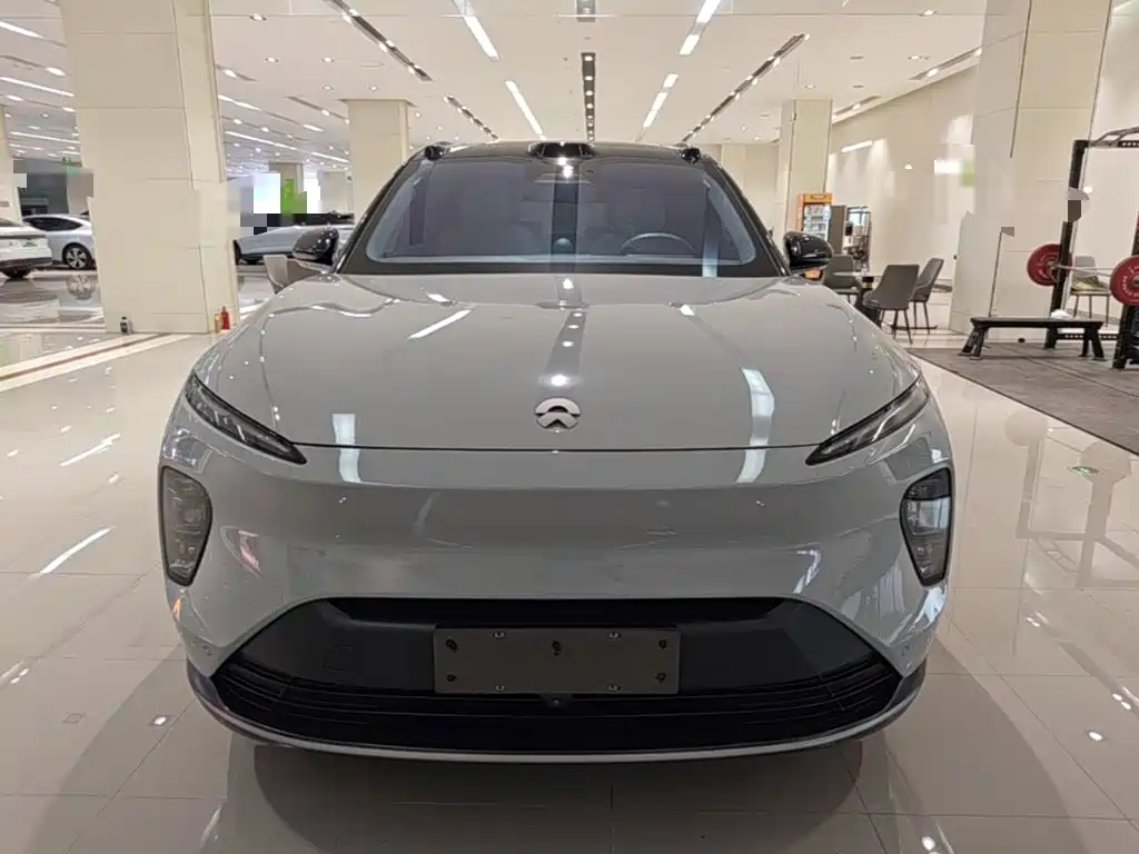 NIO ES8 2023 100kWh Executive