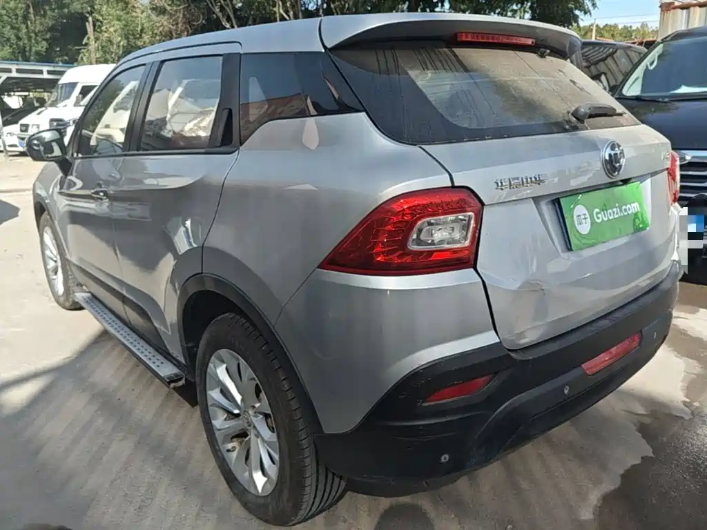 Zhonghua V3 — миниатюра 5