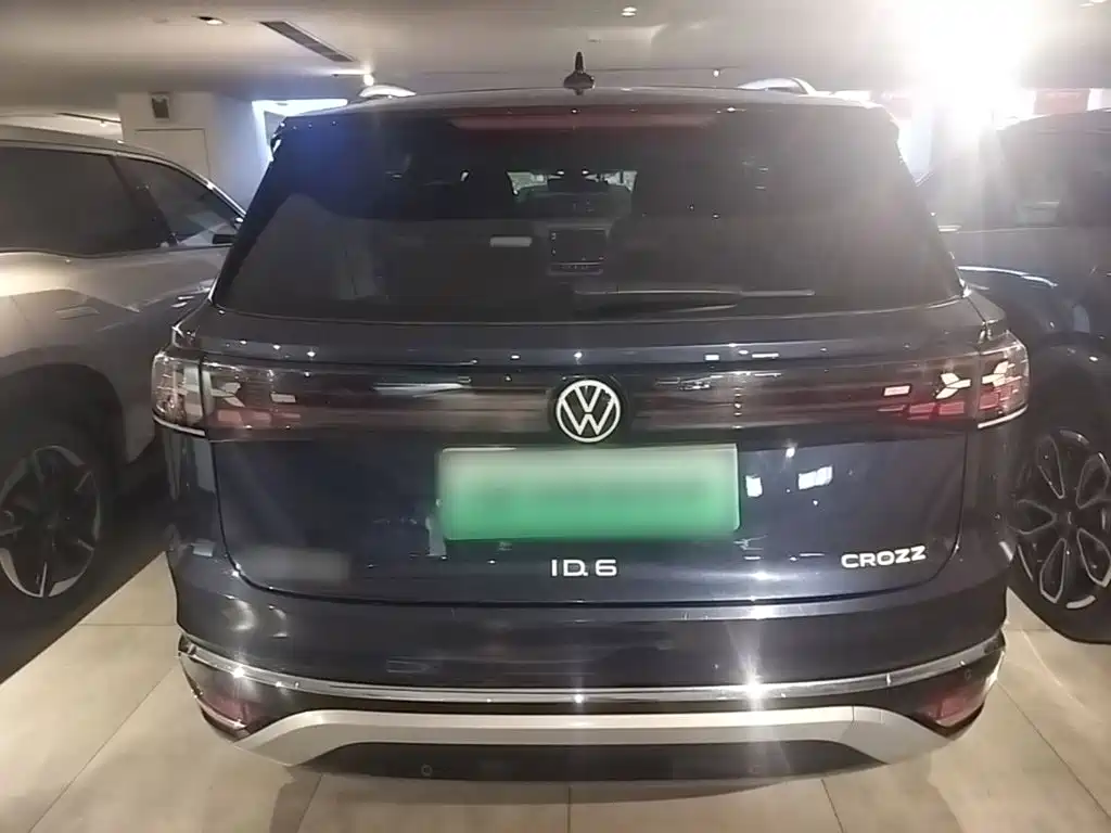 Volkswagen ID.6 Crozz — миниатюра 6