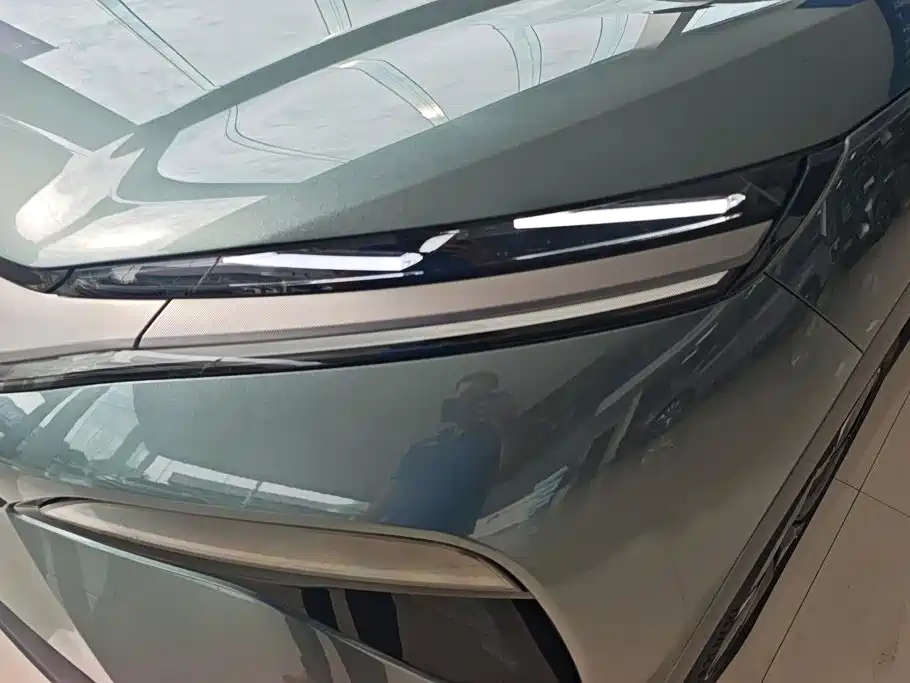BYD Tang L — миниатюра 5
