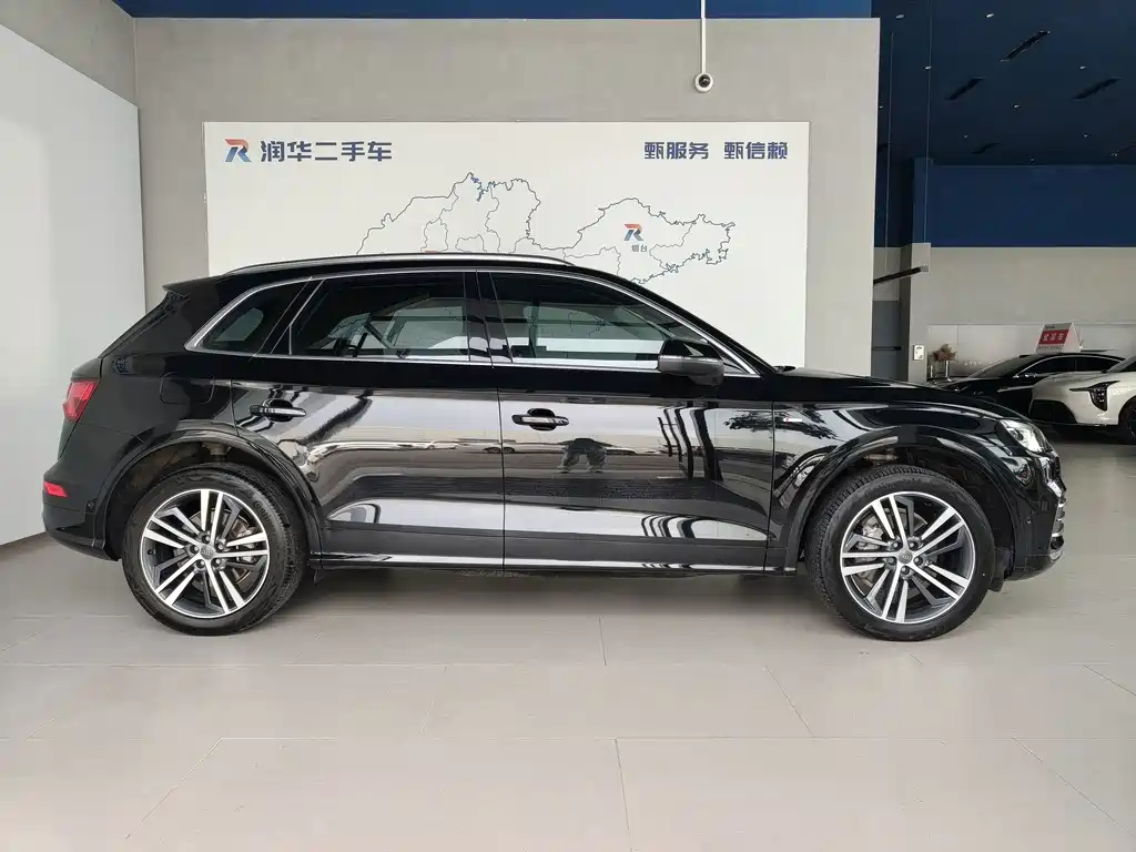 Audi Q5L — миниатюра 3