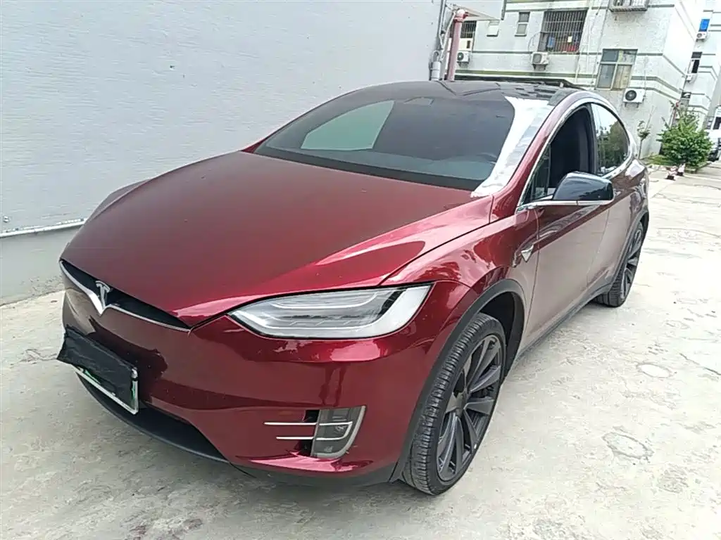 Tesla Model X 2020