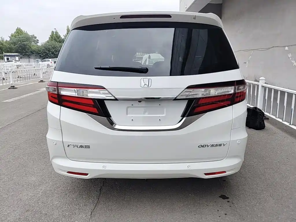 Honda Odyssey — миниатюра 6