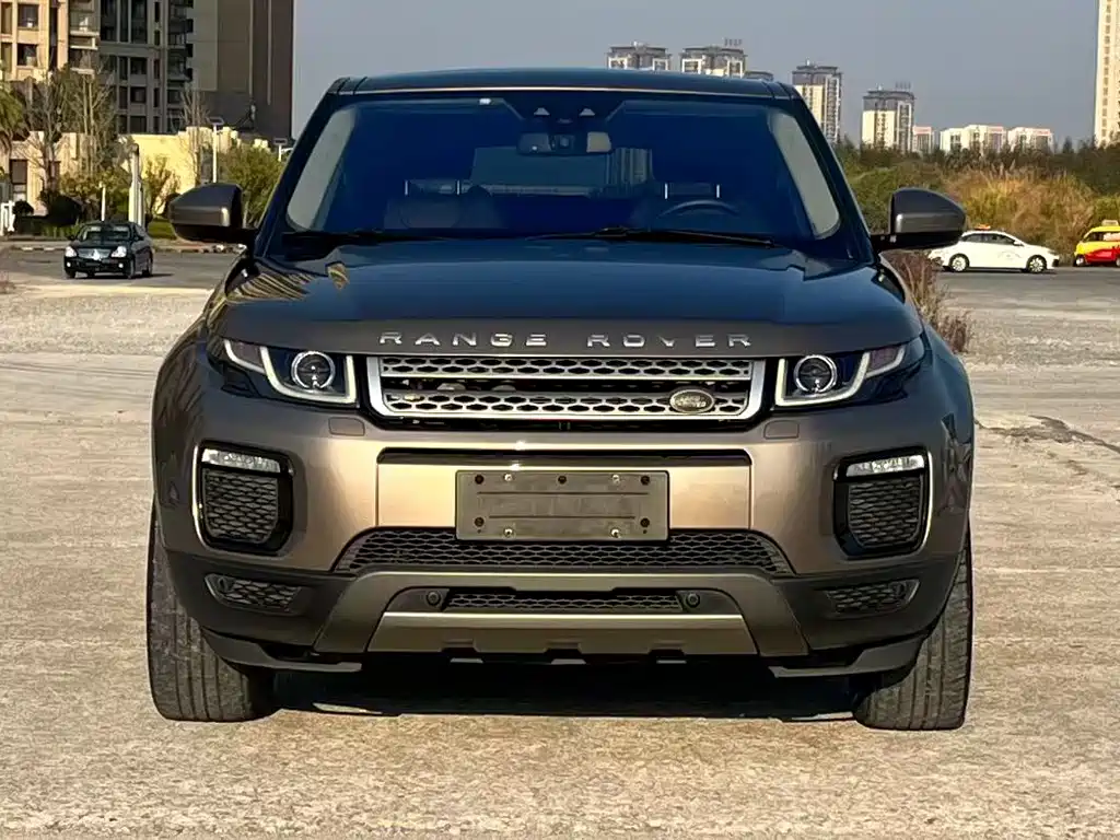 Land Rover Evoque 240PS SE Smart Shine Edition, фото 2