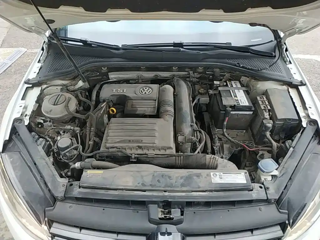 Volkswagen Golf — миниатюра 20