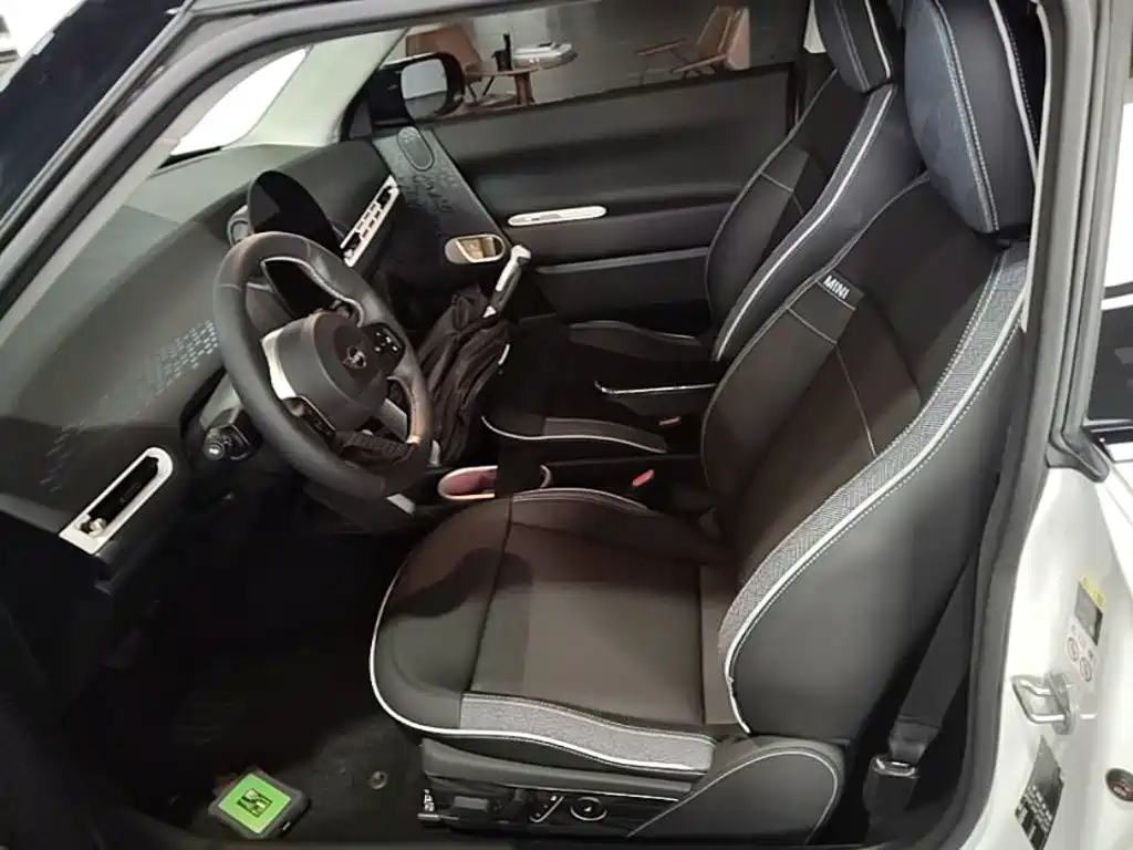 MINI MINI COOPER EV — миниатюра 15