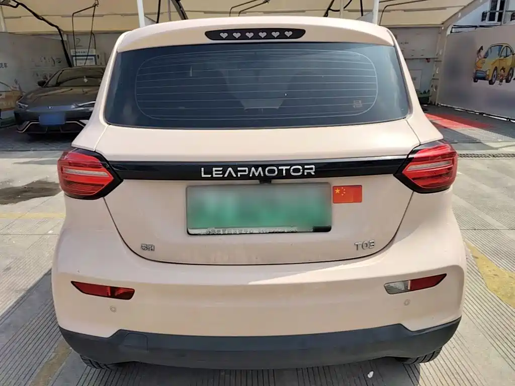Leapmotor Leapmotor T03 — миниатюра 6