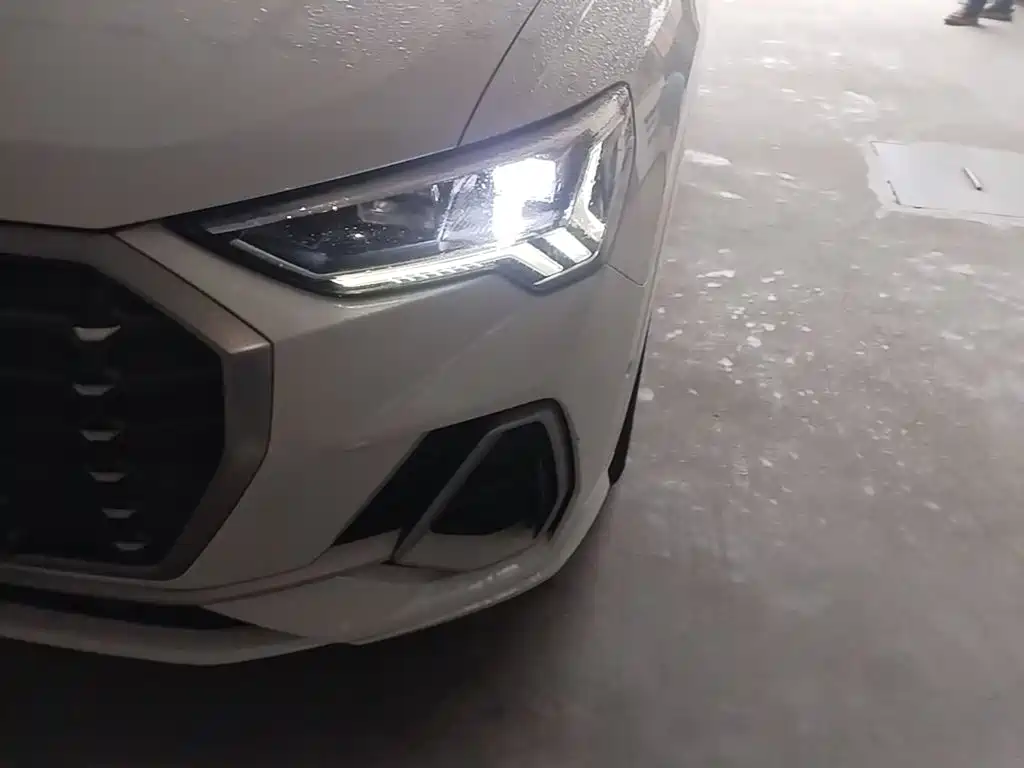Audi Q3 — фотографии объявления, Фото 25