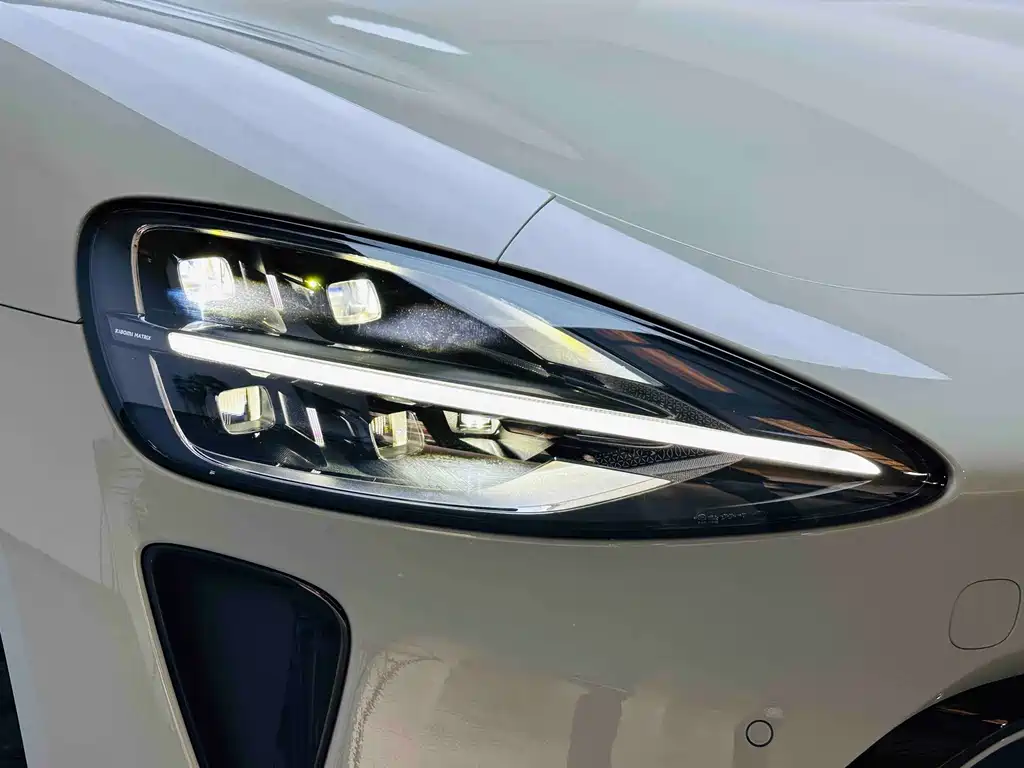 XIAOMI CAR XIAOMI SU7