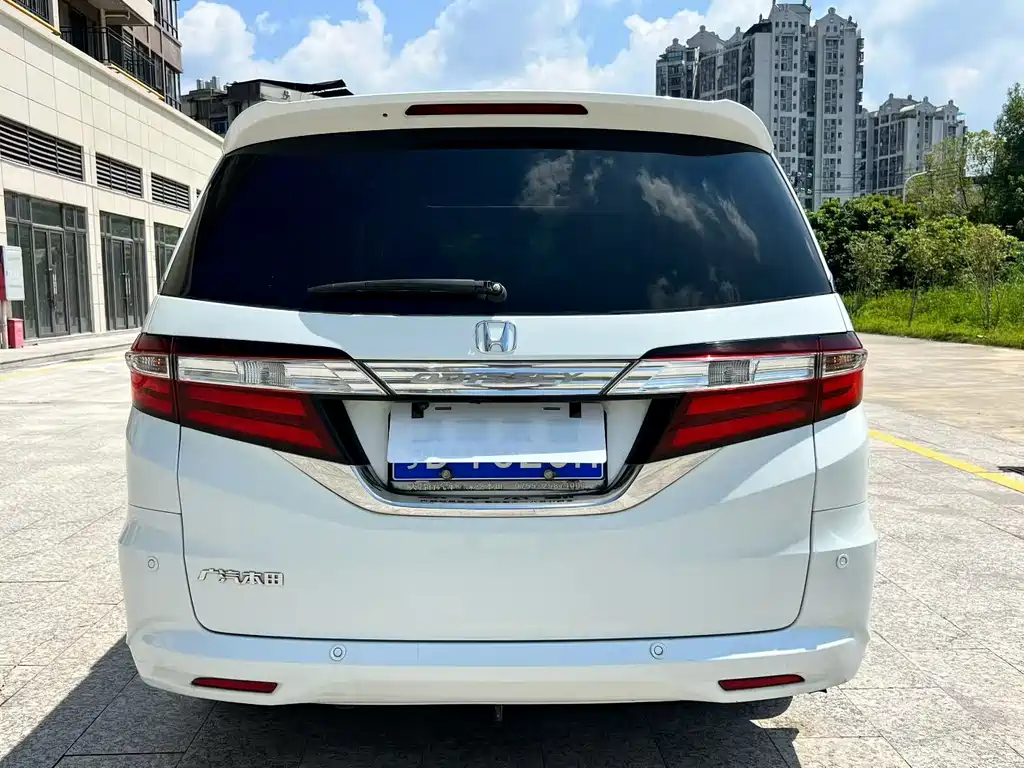 Honda Odyssey — миниатюра 8