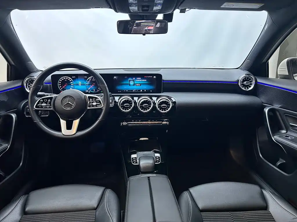 Mercedes-Benz A-Class (Import) — миниатюра 9
