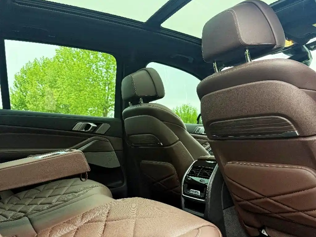 BMW X5 2022 xDrive 40Li M Sport