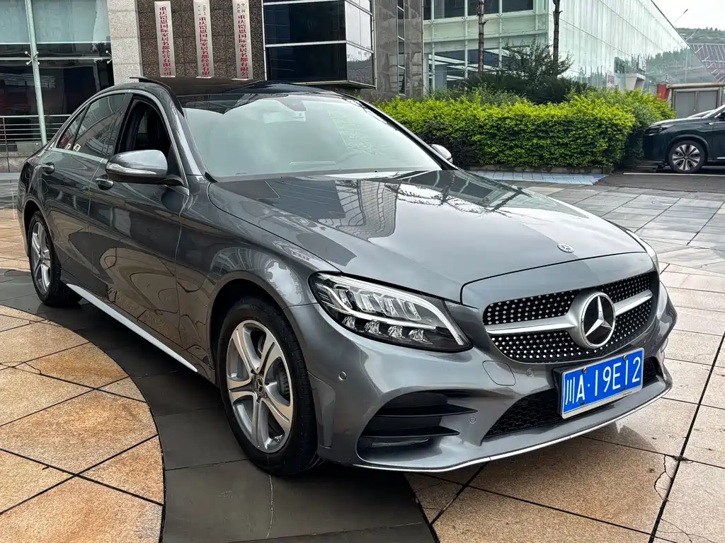 Mercedes-Benz C-Class — миниатюра 3