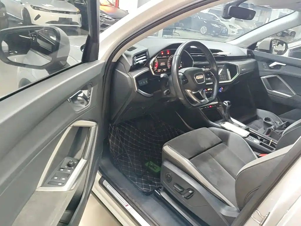 Audi Q3 — миниатюра 16