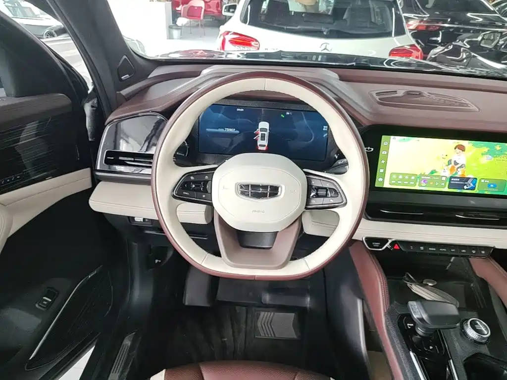 Geely Xingyue L — миниатюра 11