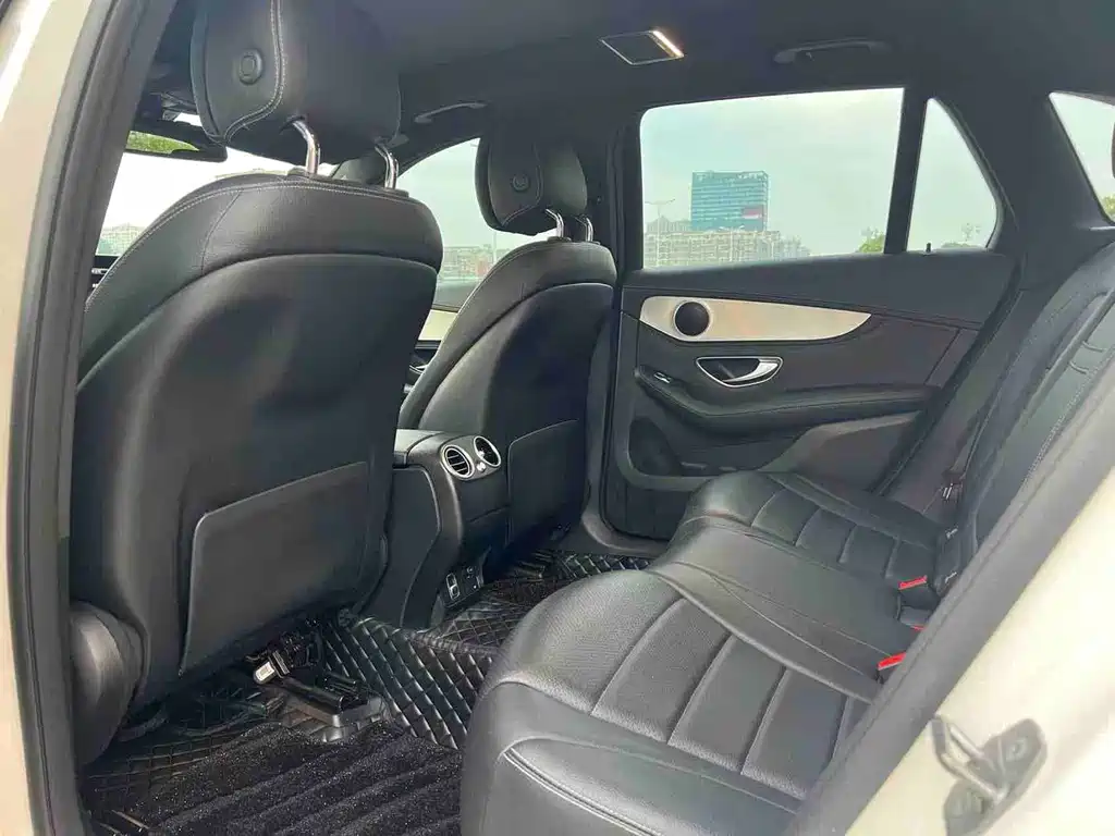 Mercedes-Benz GLC — миниатюра 27